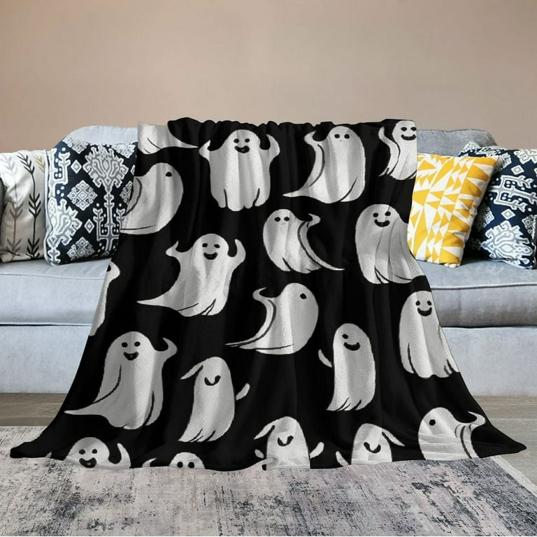 Black store & White Ghost Blanket Throw