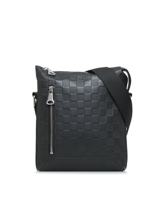 Louis Vuitton, Bags, Louis Vuitton X Nba Nile Messenger Pm Shoulder Bag  Mens Brown White Monogram