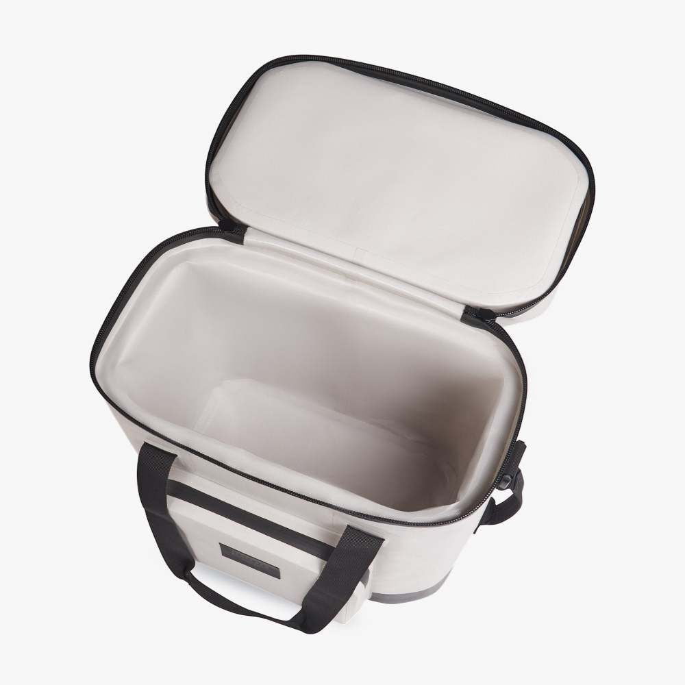 Igloo Trailmate 30-Can Cooler Bag