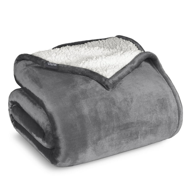 Bare Home Manta de Cama de Felpa Sherpa Mullida y Suave, Reversible, Liviana, Tamaño King, Gris