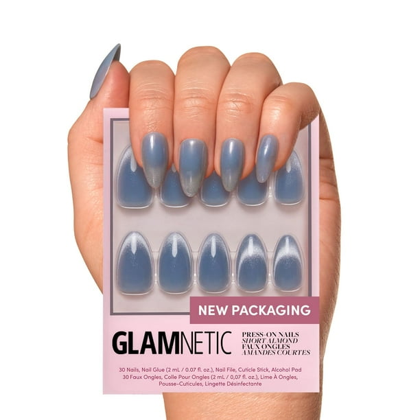 Press-On Nails Glamnetic Baby Blues Short Almendra Metallic