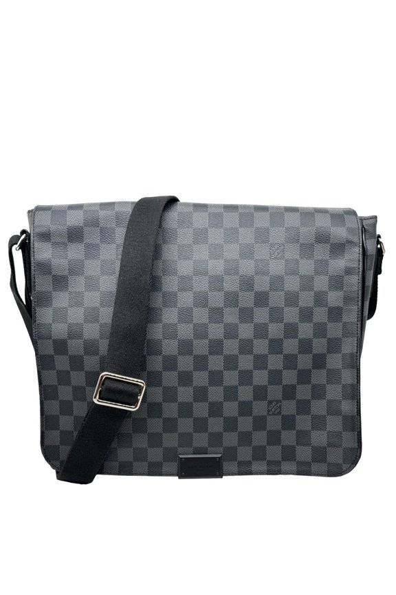 Pre-Owned Louis Vuitton District MM Monogram Eclipse Messenger Bag Black