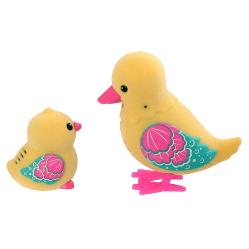 Little Live Pets Tweet Talking Duck and 