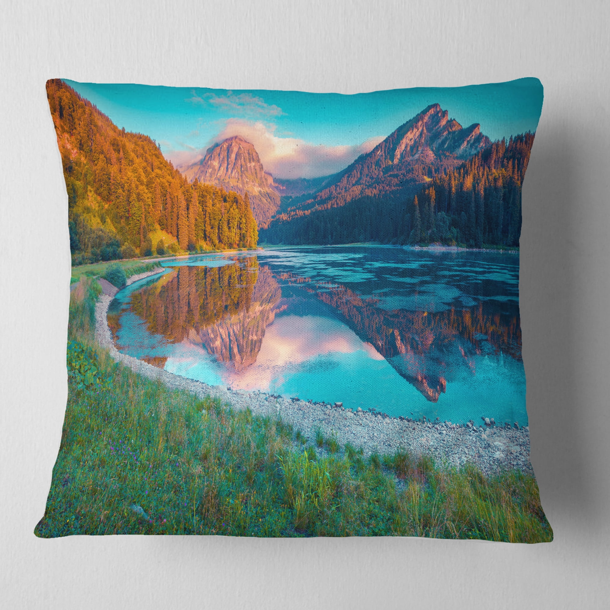 Designart Beautiful Swiss Lake Obersee - Landscape Photography Throw Pillow - 18x18