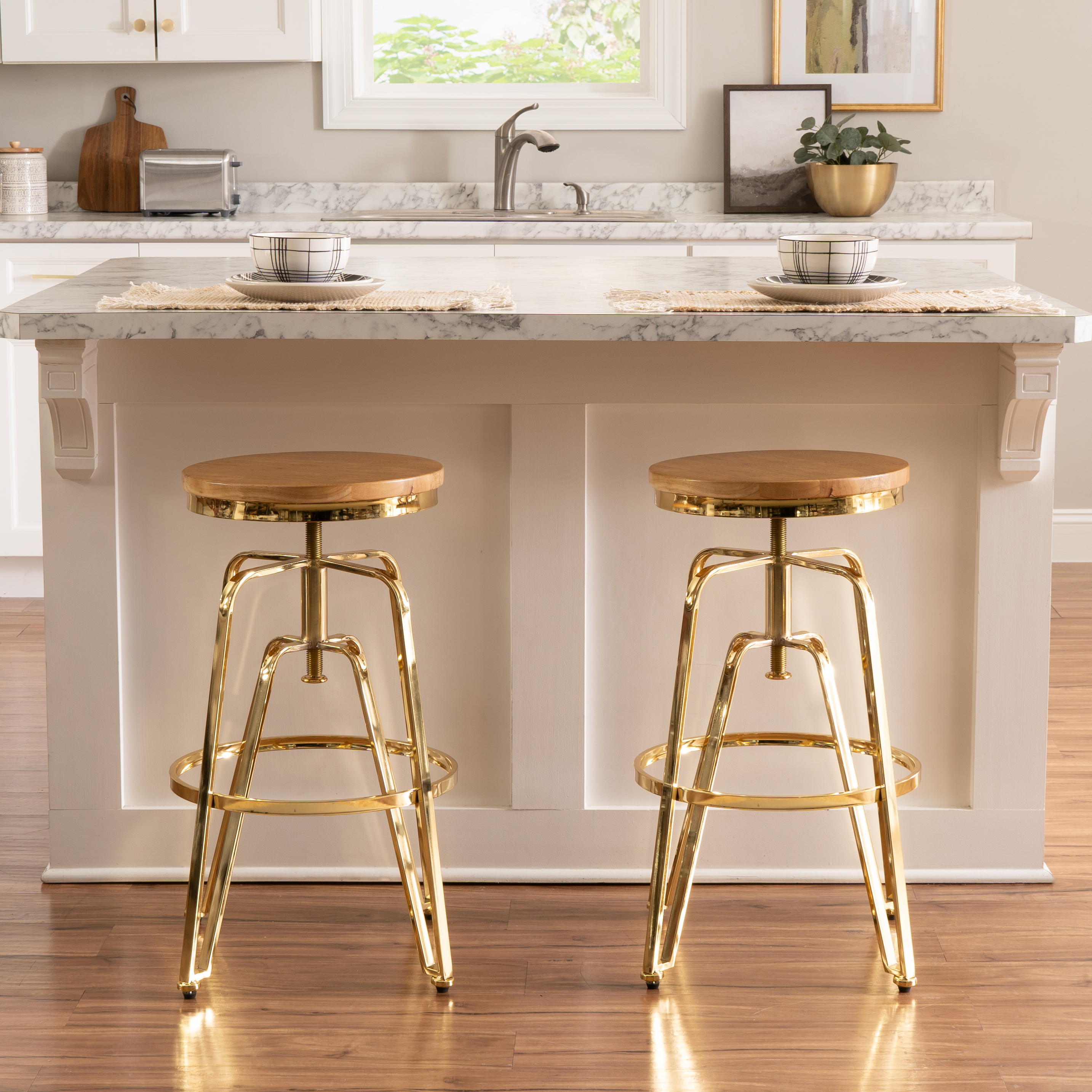 Linon Farhart Backless Bar Stool with Adjustable Height & Swivel, Gold