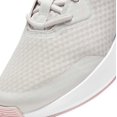thumbnail image 4 of Tenis Nike MC Trainer para Mujer CU3584-010 crema 25.5 Nike CU3584-010 MC TRAINER, 4 of 8
