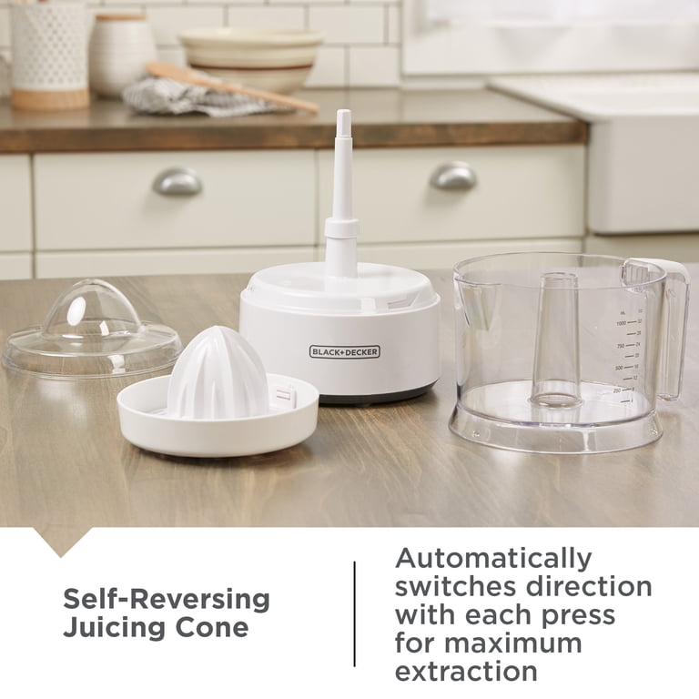BLACK+DECKER, Manual Citrus Juicer, 32 oz, Self-Reversing Cone