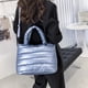 thumbnail image 5 of Bolsa de hombro grande para mujeres, Bolso acolchado de invierno para compras, Bolso de hombro para compras, 5 of 6
