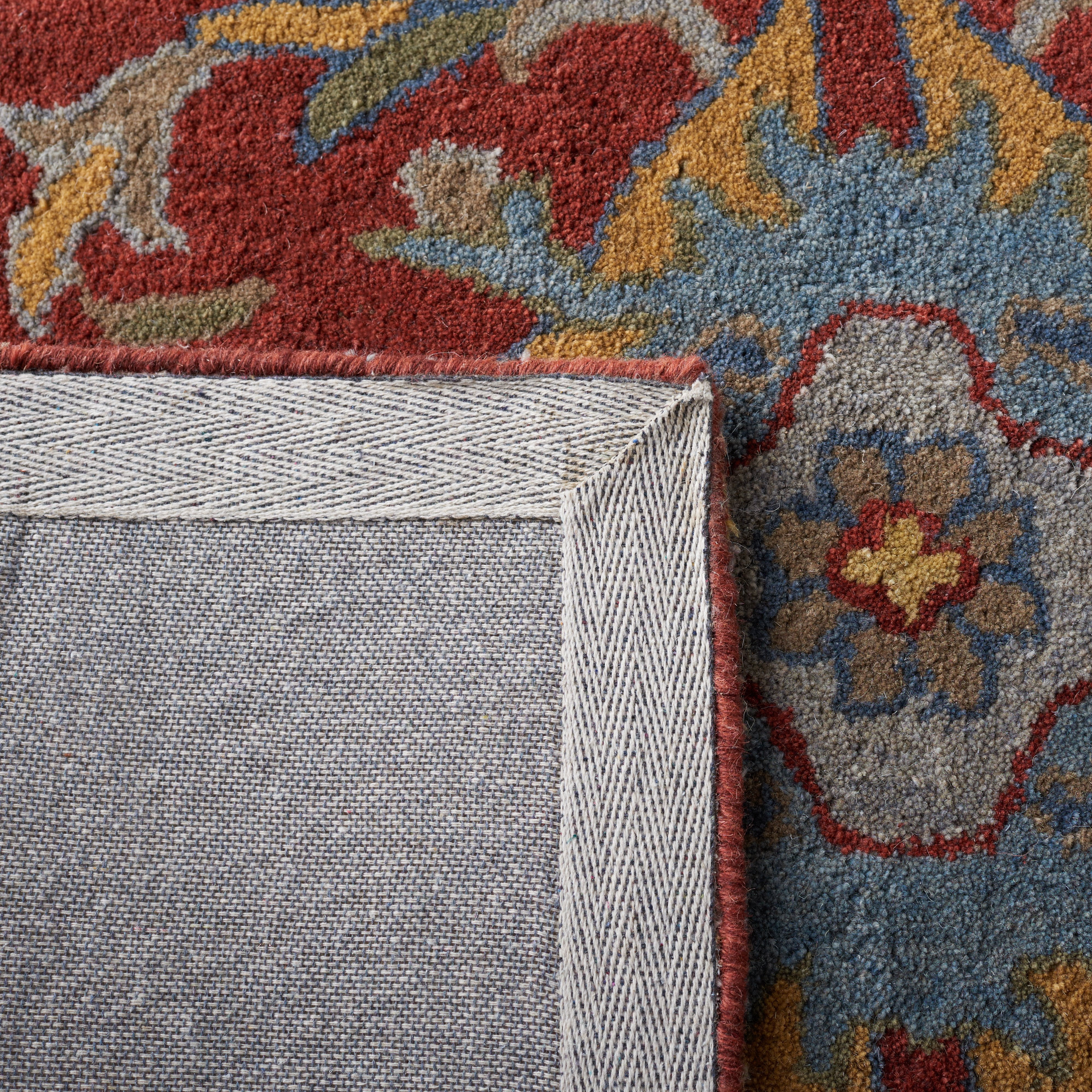 Safavieh Heritage Reanna Oriental Wool Area Rug, Red/Green, 4' x 6'