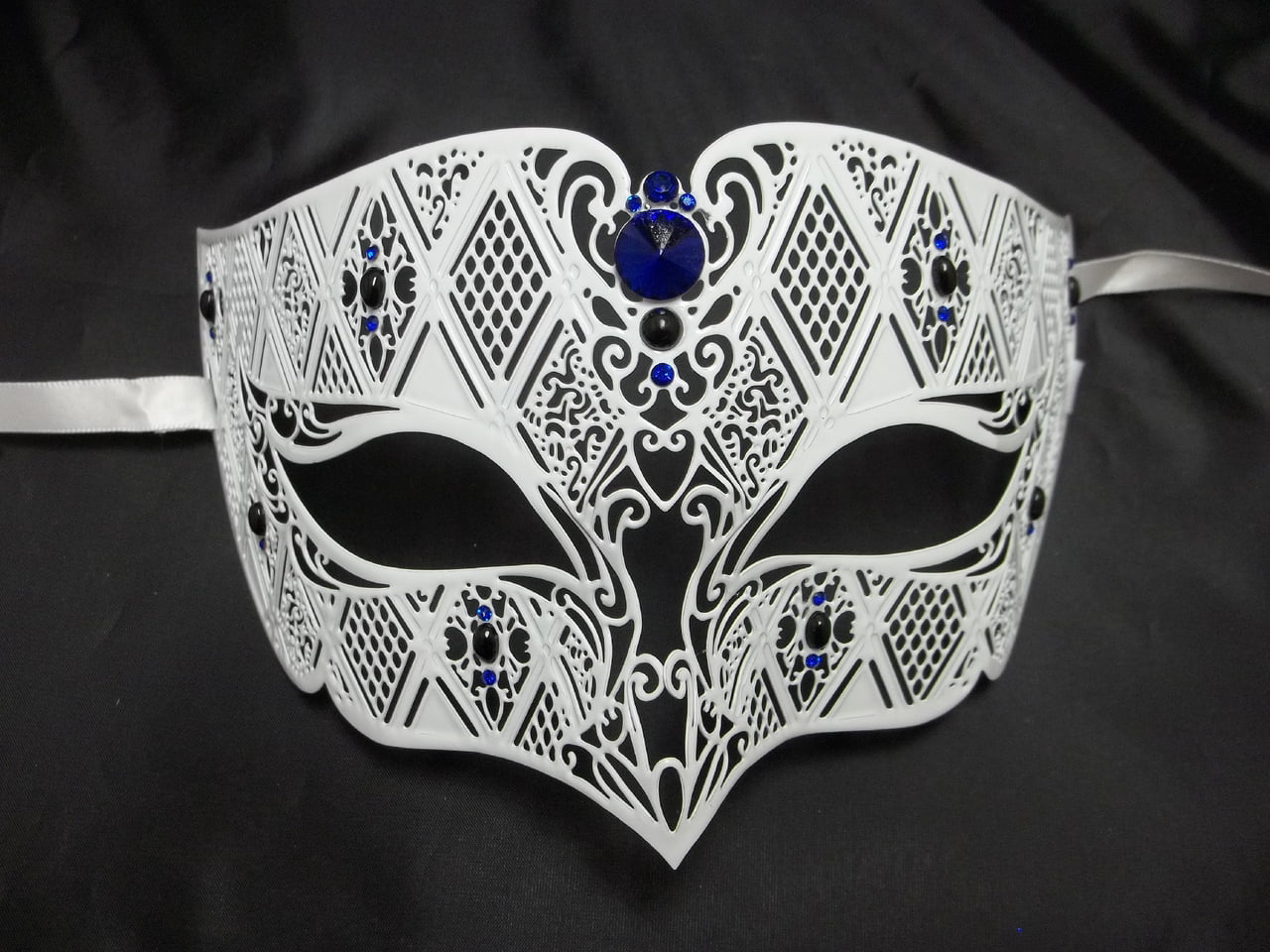 Venetian Style WHITE Filigree Masquerade Party Mask Diamante 