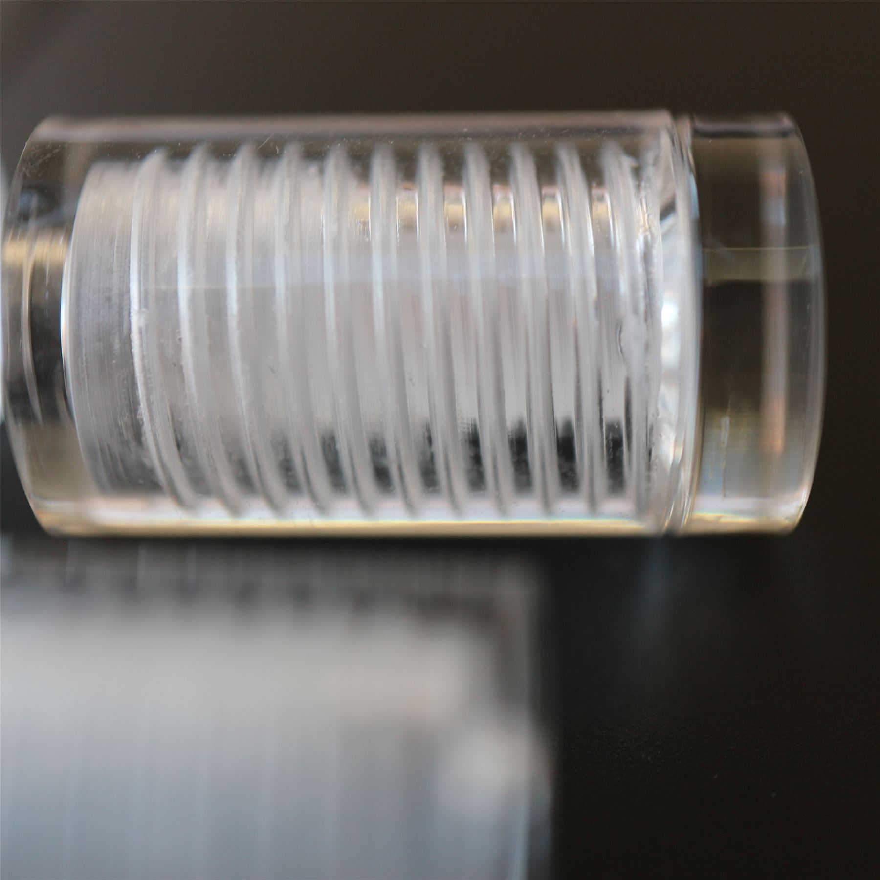 4 x Clear Standoffs, Glass Like, Acrylic, transparent spacers, plastic, wallmount, display signs, Anti-Corrosion, Waterproof, Size 13x19mm, (1/2 x 3/4 in)