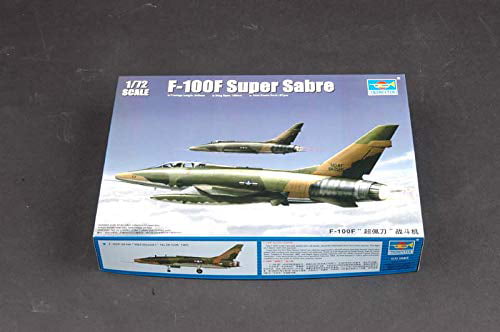 Trumpeter Model kit 1/48 F-100F Super Sabre