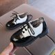 thumbnail image 1 of Zapatos de cuero para niños y hombres, zapatos de rendimiento para amigos de la escuela primaria, zapatos de charol con cordones para niñas, modelo, 1 of 5