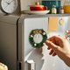thumbnail image 5 of Mini guirnalda magnética navideña | Decoración festiva para el refrigerador con campanas y estrellas | Pack de 2 coronas de plástico para decorar el hogar y la oficina en Navidad, 5 of 6