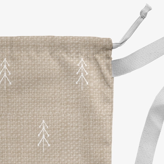Simply Daisy Tree Pattern 18 x 29 in Ivory-White Laundry Bag
