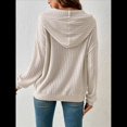 thumbnail image 4 of Sudadera Informal con Capucha y Bolsillo Frontal de Larga con Cordón para Mujer Crema L, 4 of 10