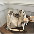 thumbnail image 4 of Bolso bandolera ultraligero de gran capacidad e informal con colgante, bolso ultraligero con colgante, bolso bandolera ultraligero e informal, 4 of 6