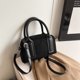 thumbnail image 3 of Bolso Bandolera Ndcxsfigh Otoño Invierno Ante Vintage Boston Pillow Bag, 3 of 9