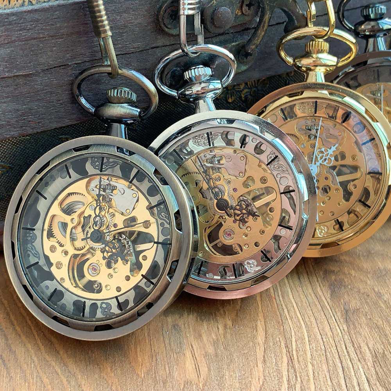 Bluethy Unisex Vintage Hollow Skeleton Dial Quartz Mini Pendant Pocket Watch Chain