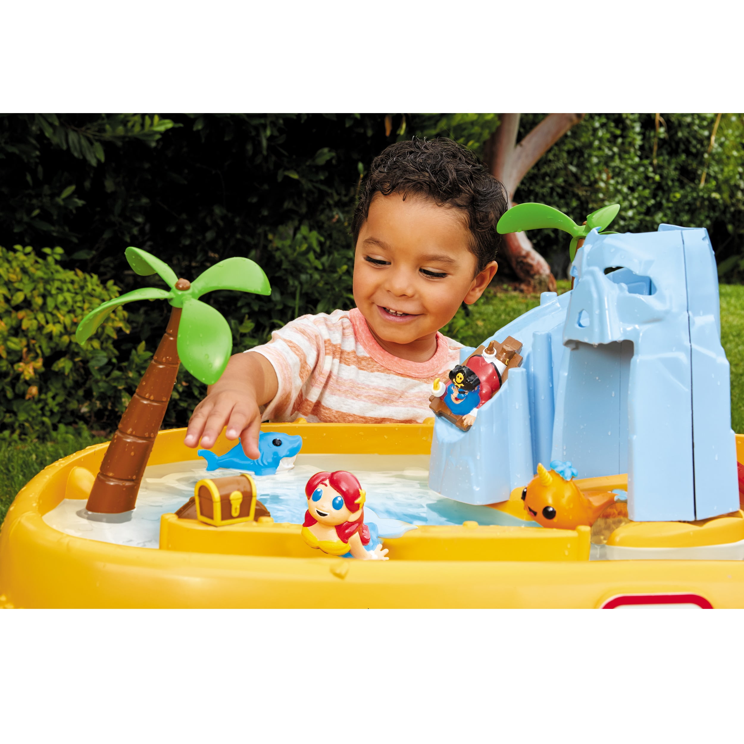 Little Tikes Island Wavemaker Water Table, for Ages 2+