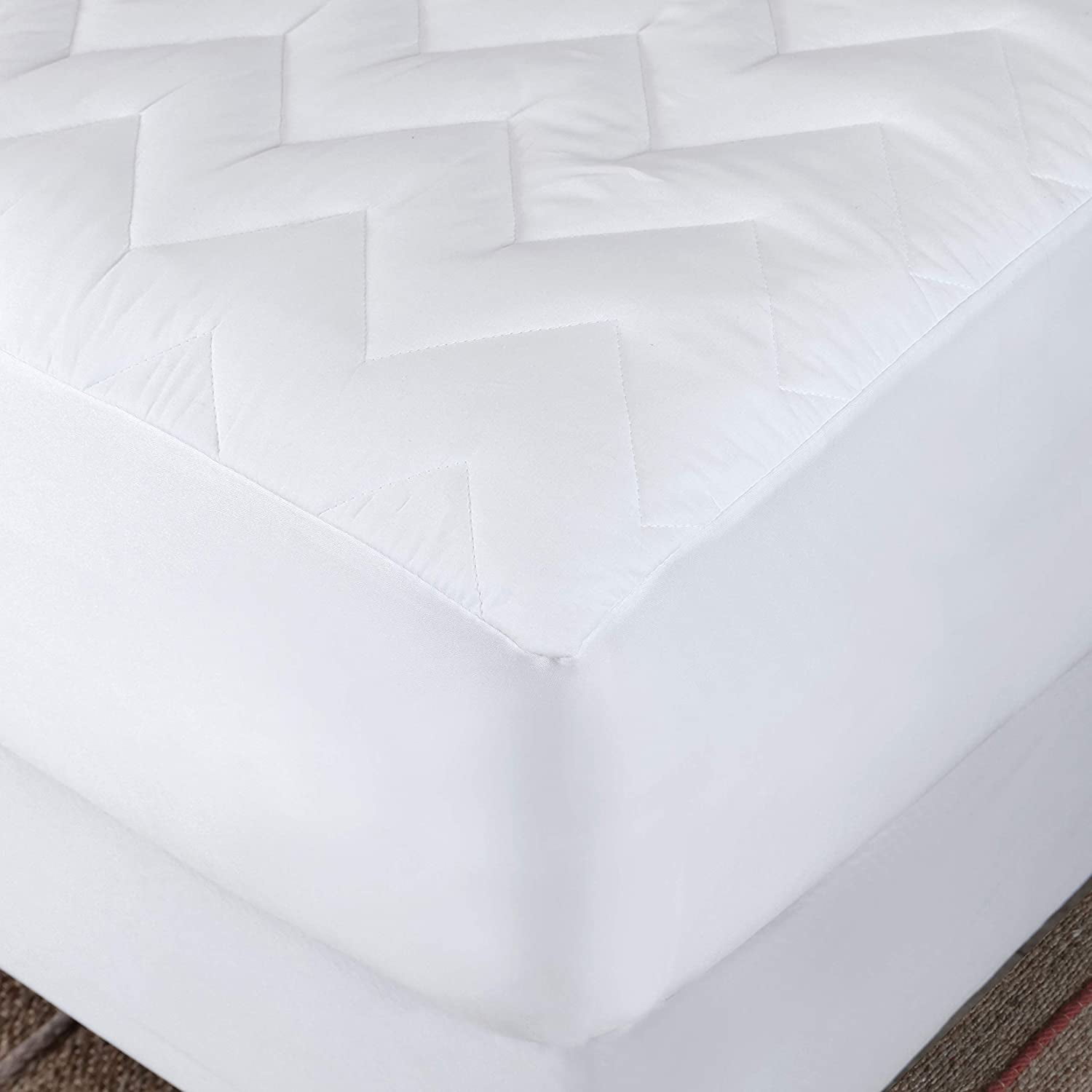Waterguard RV Short Queen Mattress Protector - Fitted & Quilted Waterproof Topper, Premium 100% Cotton on Top, Breathable Short Queen Mattress Cover (60x75)