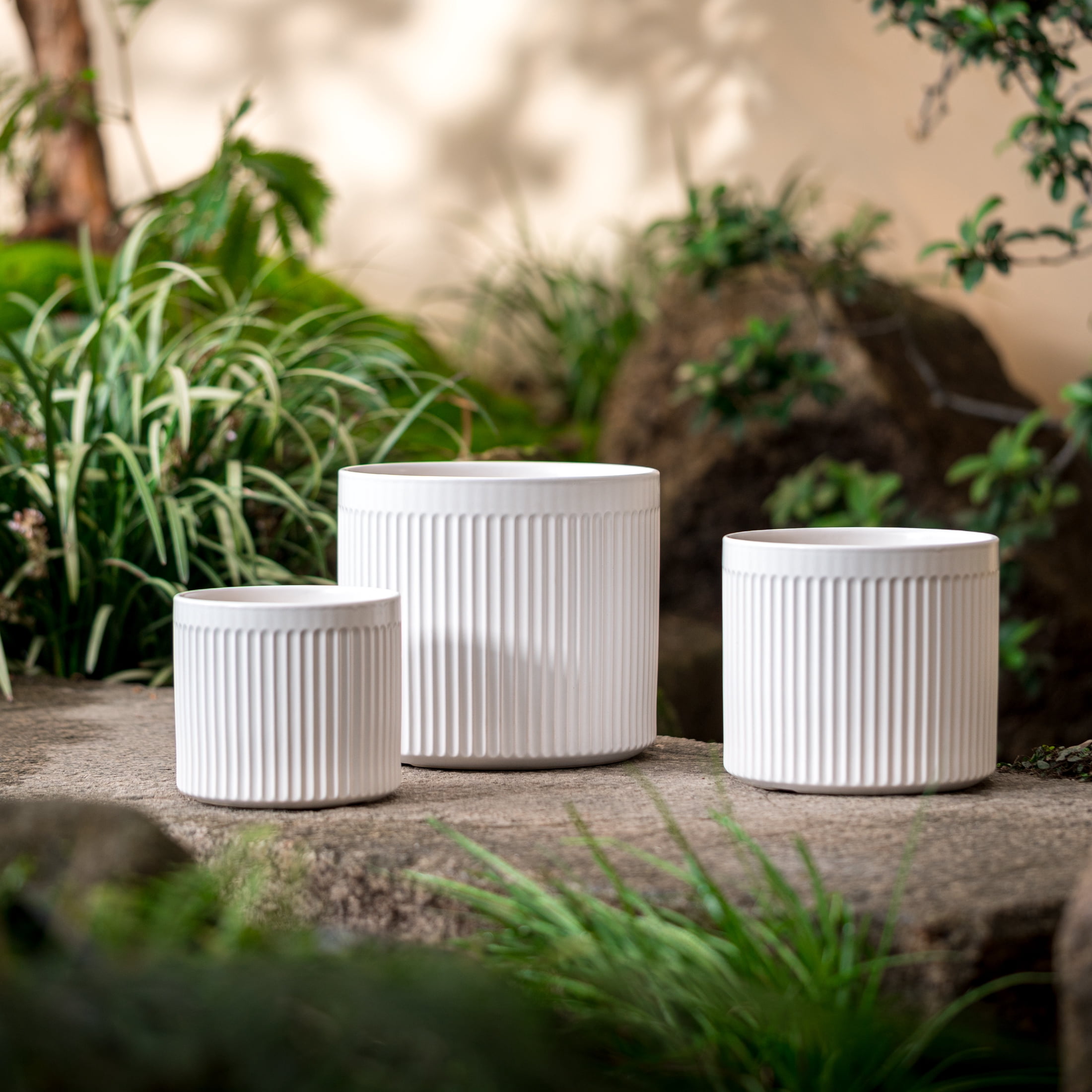 UMIAMOY Modern Cylinder Set of 3 Ceramic Flower Pots,5.7+7.0+8.6 inch Plant Pots with Drainage Holes and Saucer,Indoor Outdoor Planters for Home Patio Garden Decoration