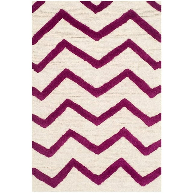 Safavieh Cambridge 6' X 9' Hand Tufted Wool Rug in Ivory and Fuchsia