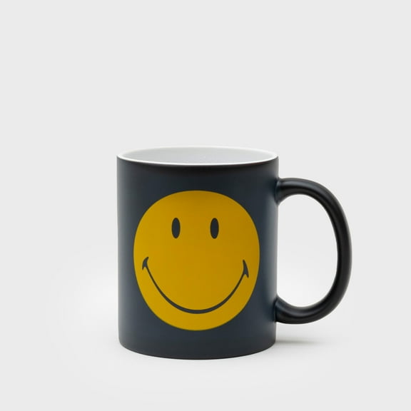 SMILEY COLOUR CHANGE MUG