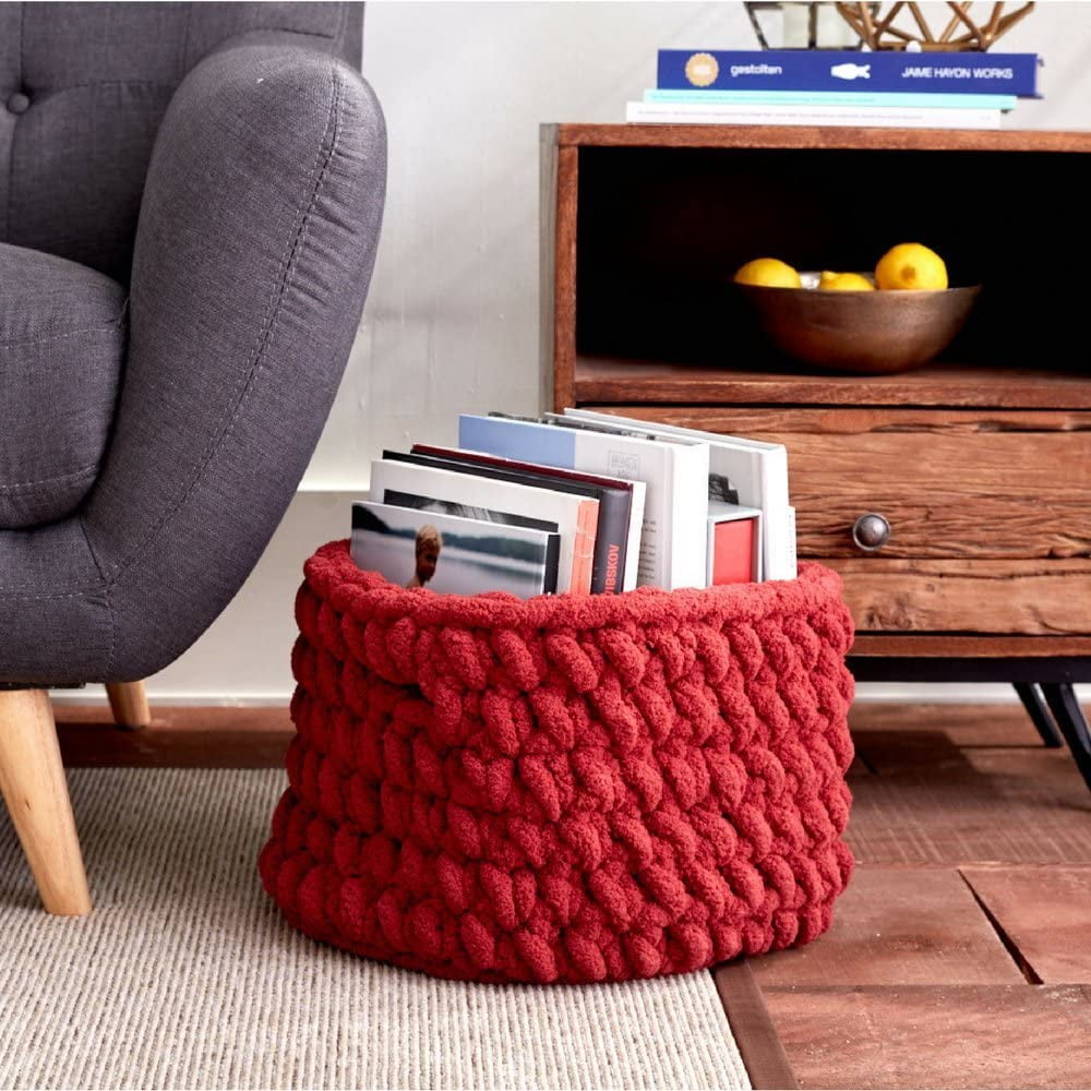 Bernat Blanket Brights 6 Super Bulky Polyester Yarn, Race Car Red 10.5oz/300g, 220 Yards