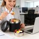 thumbnail image 4 of Fiambrera aislante de acero inoxidable 1.2L con 3 compartimentos y cuchara plegable, bento resistente a fugas para adultos, que mantiene la comida caliente o fría, portátil para trabajo o viajes, 4 of 6