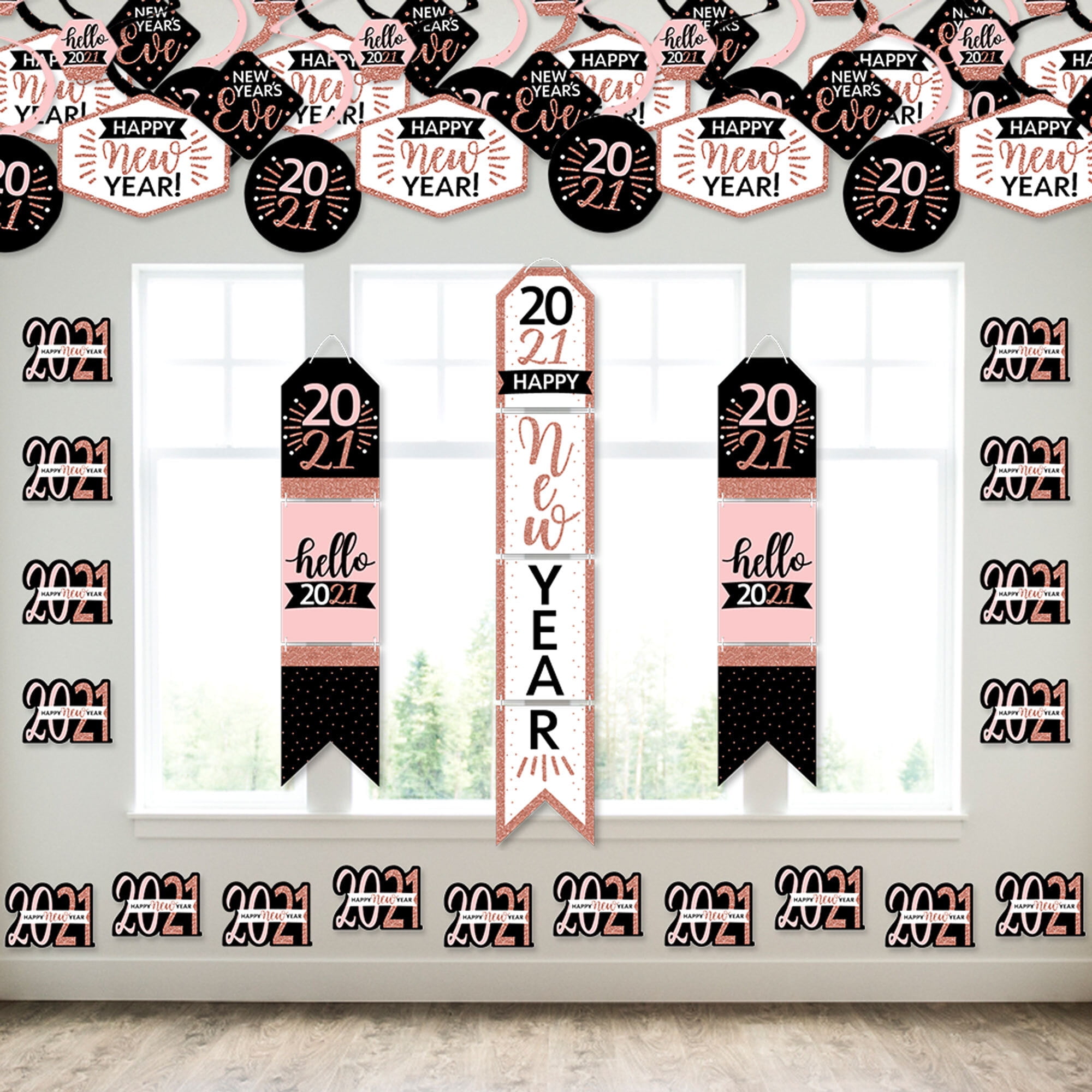2021 Happy New Year Door Sign New Year Hanging Banners Hanging Banner Decoration Set for New Years Eve Party Supplies Holiday Christmas Party Decorations