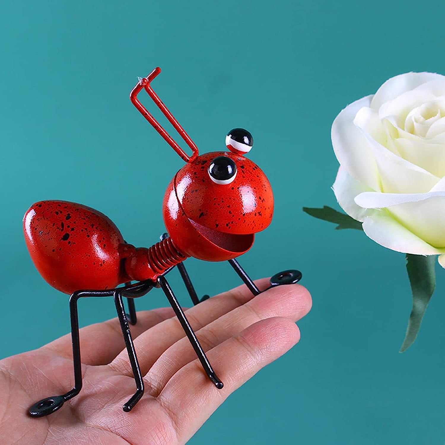Metal Ants Garden Decor,Indoor or Outdoor Art Wall Sculptures,Patio Lawn Garden Ornaments Wall Decorations (Red)