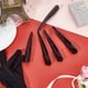 thumbnail image 3 of 10 protectores de dedos de hierro con 1 par de guantes largos de dedo completo, guantes de garra negros, guantes de pata, disfraces de terror para mujer, uñas de garra para cosplay y fiestas, 3 of 6