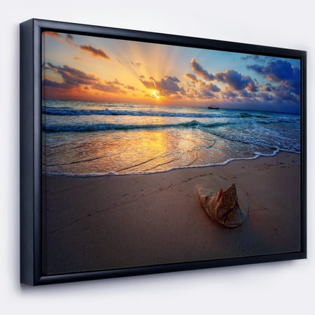 DESIGN ART Designart 'Quiet Seashore during Sunset' Seashore Framed Canvas Art Print