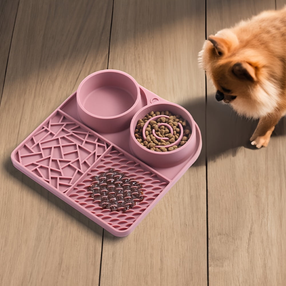 A Silicone Slow Feeder, a Multifunctional Slow Food Bowl for Food And Water, Portable Non-Slip Bowls for Cats And Dogs