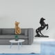 thumbnail image 2 of Estatua de gato, figura decorativa, escultura de caballo, adorno de resina animal, material de decoración moderno y creativo, adecuado para el hogar,, 2 of 8