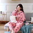thumbnail image 4 of Pyjama en Molleton pour Femmes, Ensemble d'Hiver en Molleton Corail pour Femmes, Pyjama à Imprimé Fraises, Mignon, Tenue d'Intérieur, 4 of 9