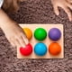 thumbnail image 1 of Juego de bolas de tablero de clavijas de madera Hugo Juguetes Educativos para Edades Tempranas Montessori, 1 of 10