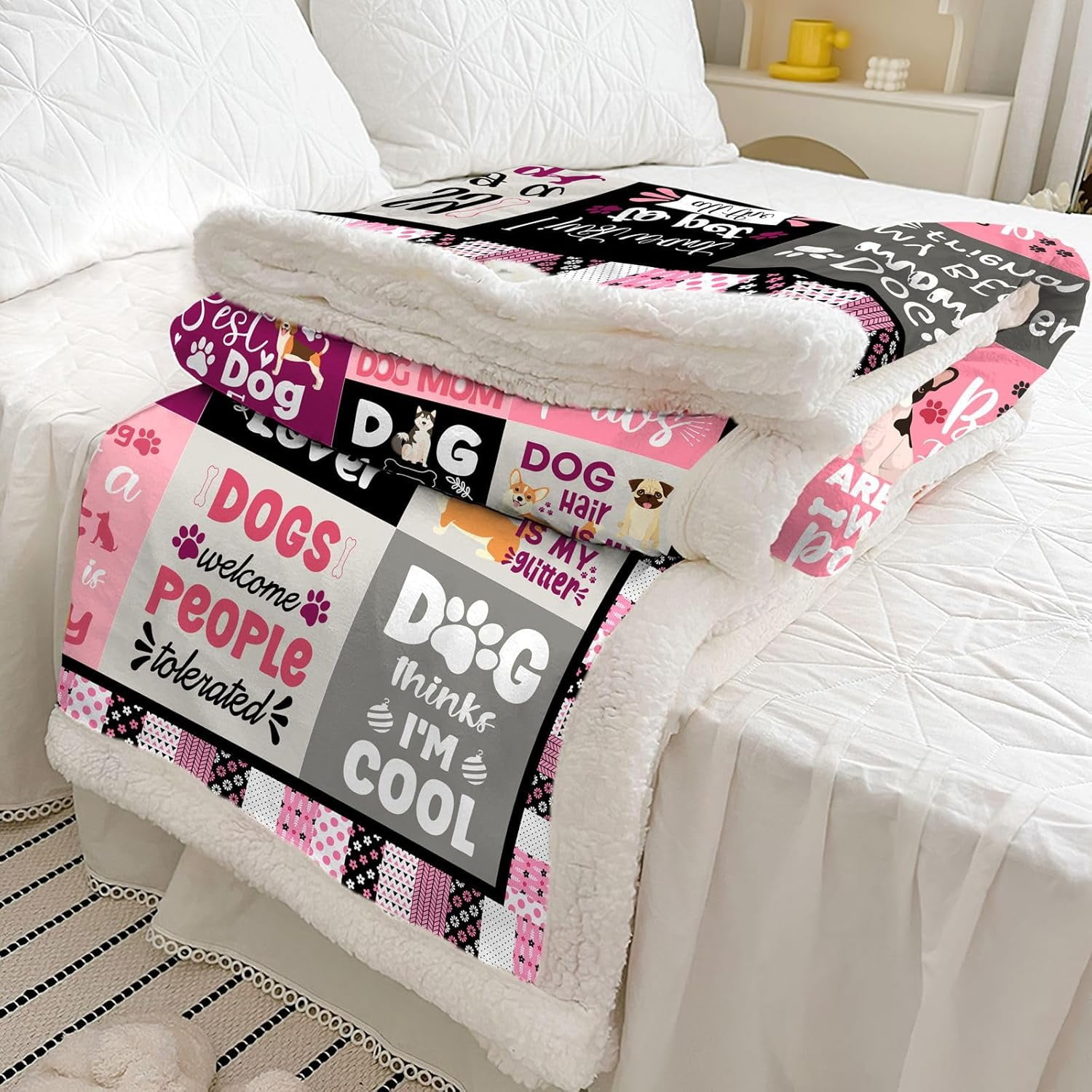 Dog Mom Gifts for Women, Gifts for Dog Moms, Dog Lovers Gifts for Women, Dog Mom Gift for Christmas Mothers Day, Best Dog Mom Birthday Blanket 60 x 50 (g617,50"x 60")