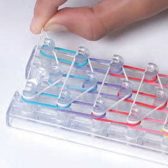 Wonder Loom: the Ultimate Loom for Making Rubber Band Bracelets (The  Beadery) 