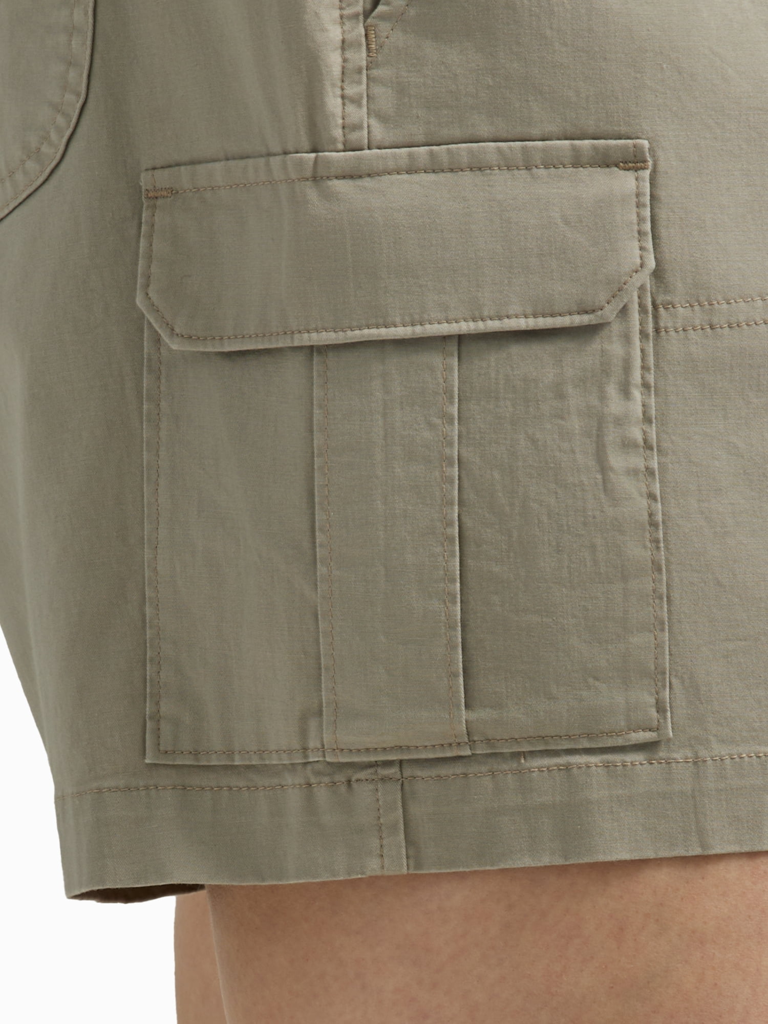 Lee® Plus Mid Rise Cargo Short