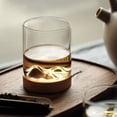 thumbnail image 4 of Vaso de whisky, copa de vino de montaña, tazas de té con fondo de madera, infusión de café, leche y té, 4 of 5