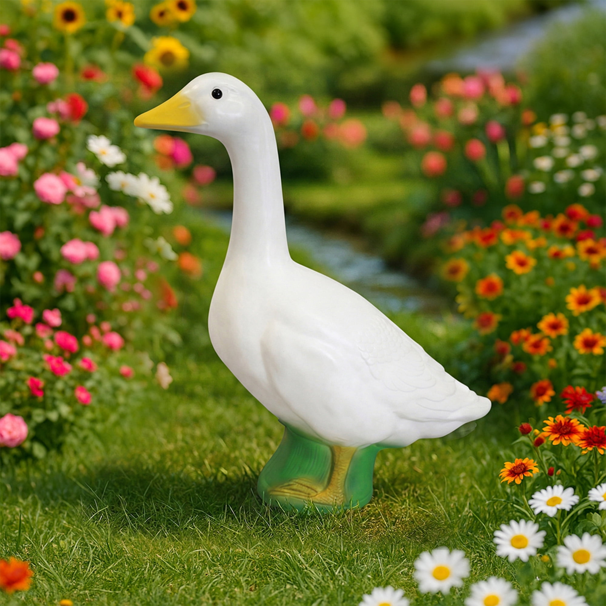 Union Products Wild Goose Outdoor Lawn and Garden Statue, 23" Tall Figurine