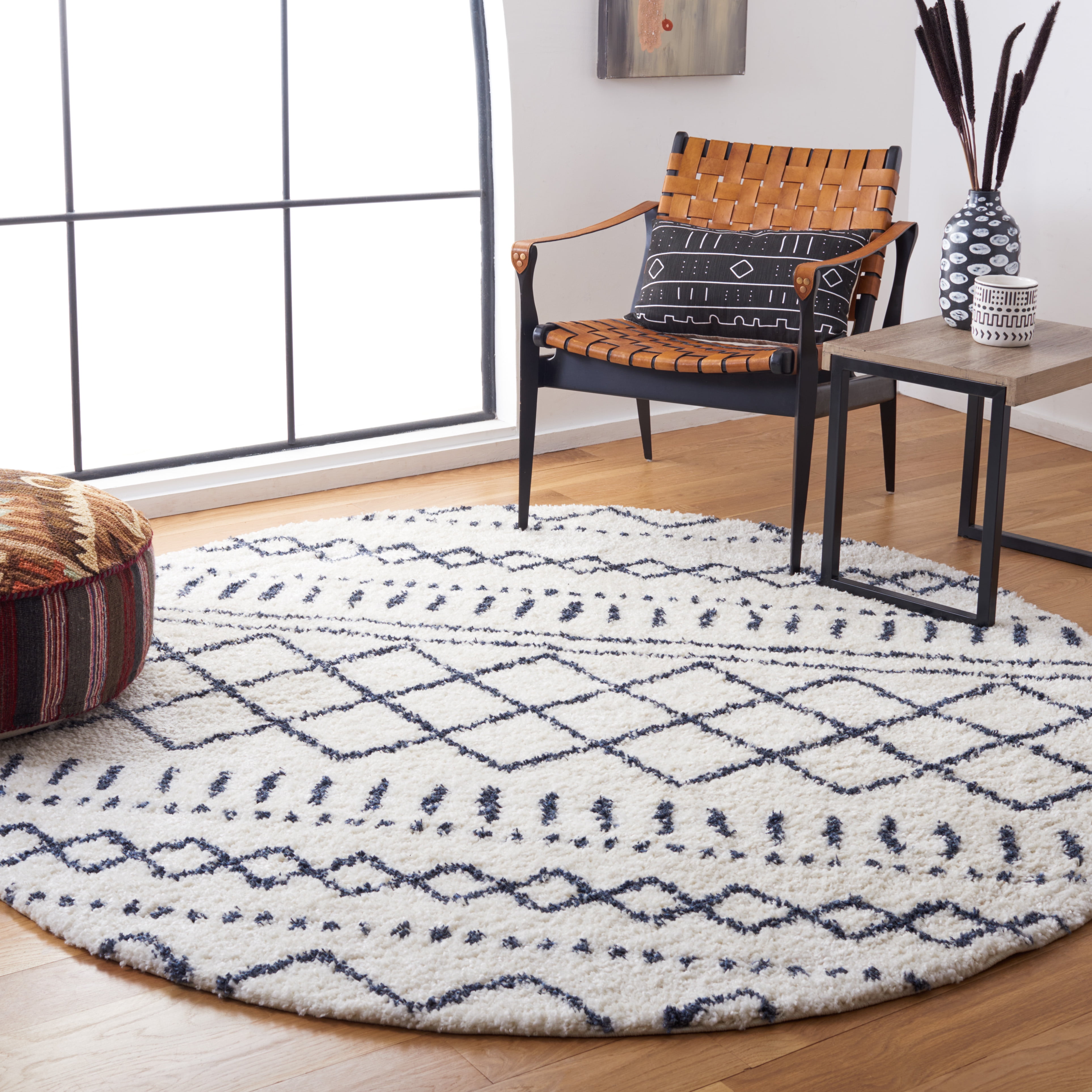 SAFAVIEH Arizona Teagan Geometric Shag Area Rug, Ivory/Slate, 6'7" x 6'7" Round
