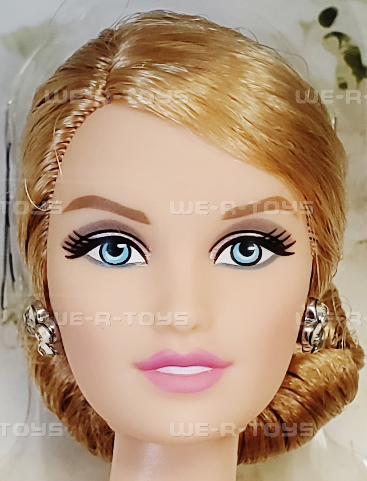 oscar de la renta barbie doll - Walmart.com
