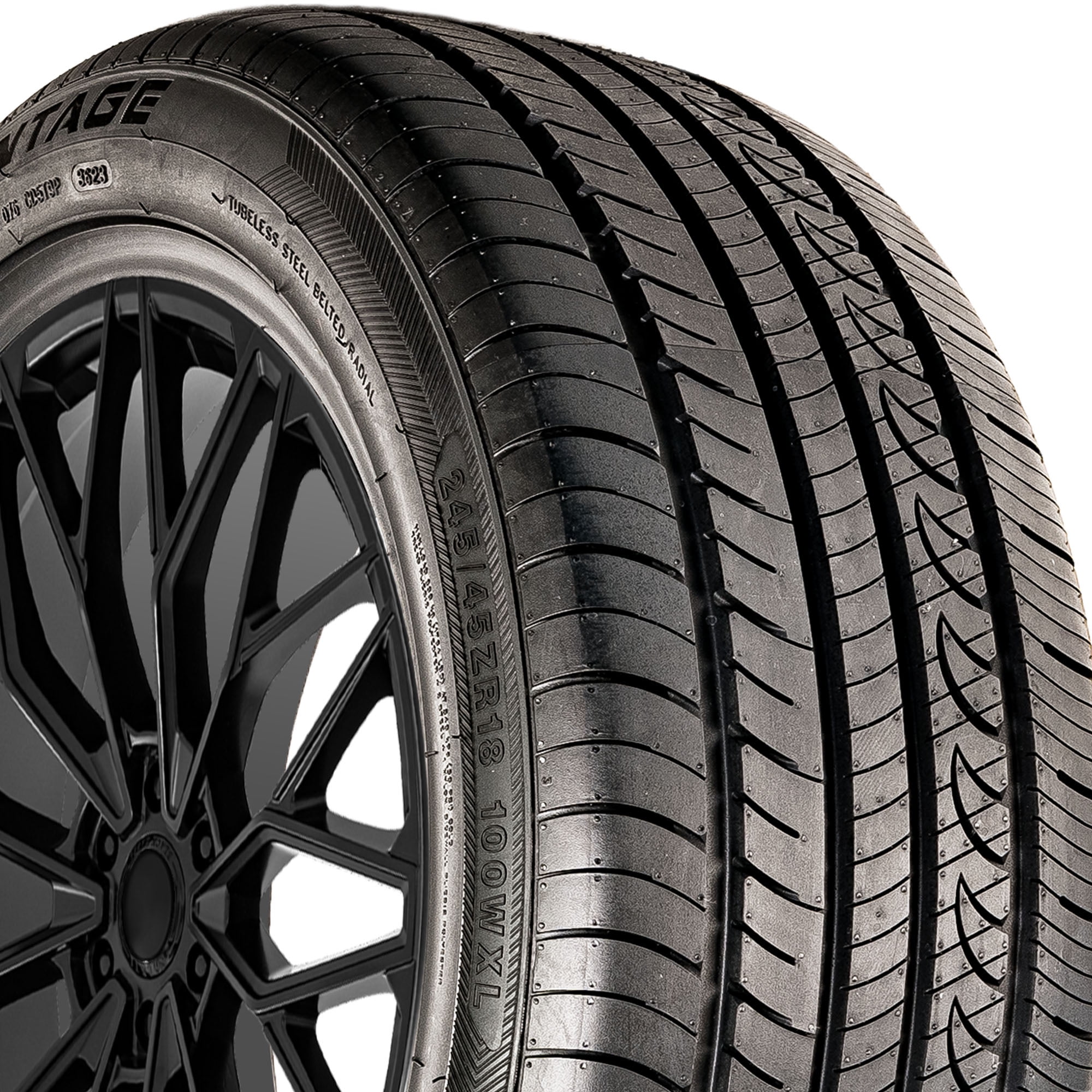 Vantage UHP All Season 225/55R18 98V Passenger Tire