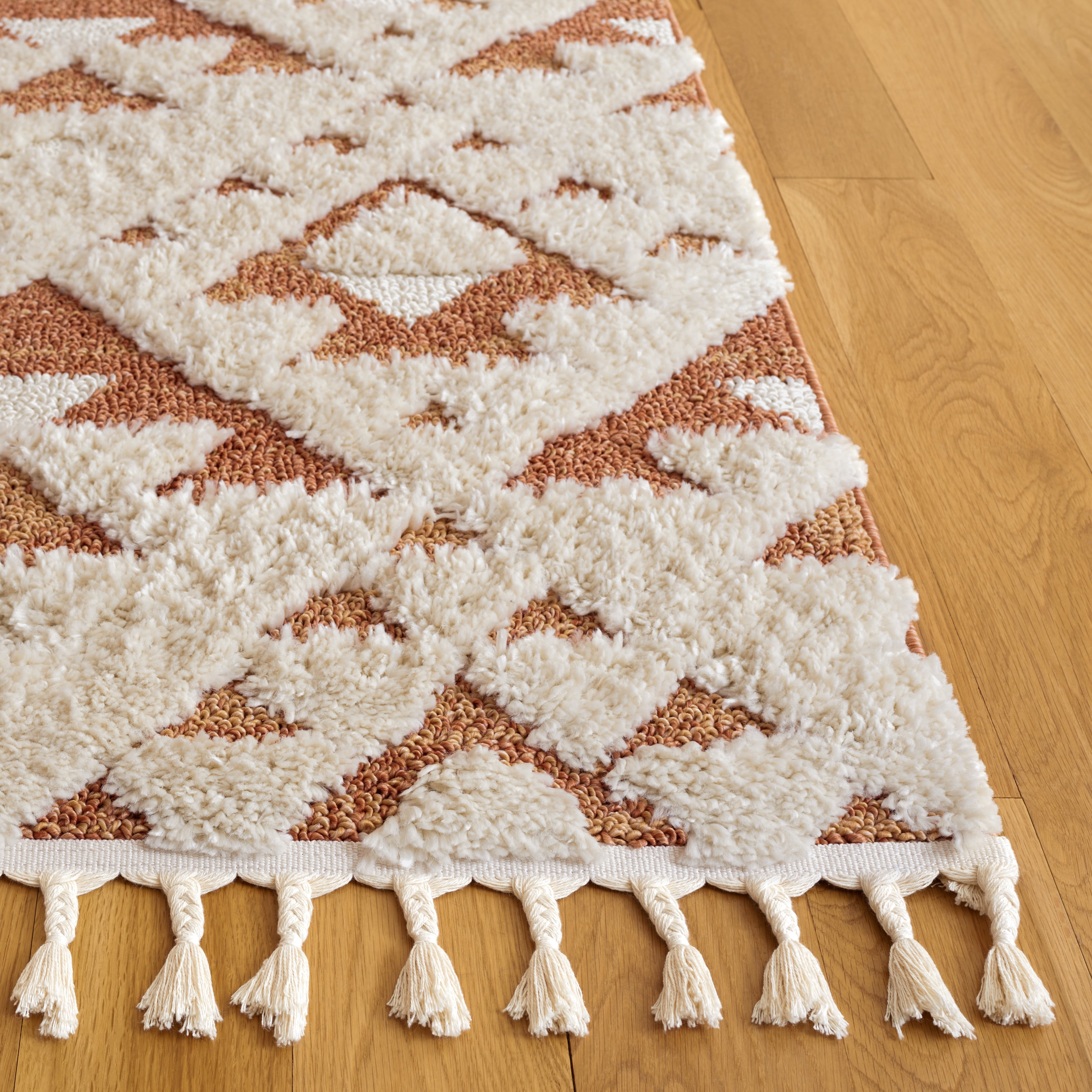 Safavieh Moroccan Tassel Larry Geometric Shag Runner Rug, Ivory/Brick Rust, 2'3" x 6'