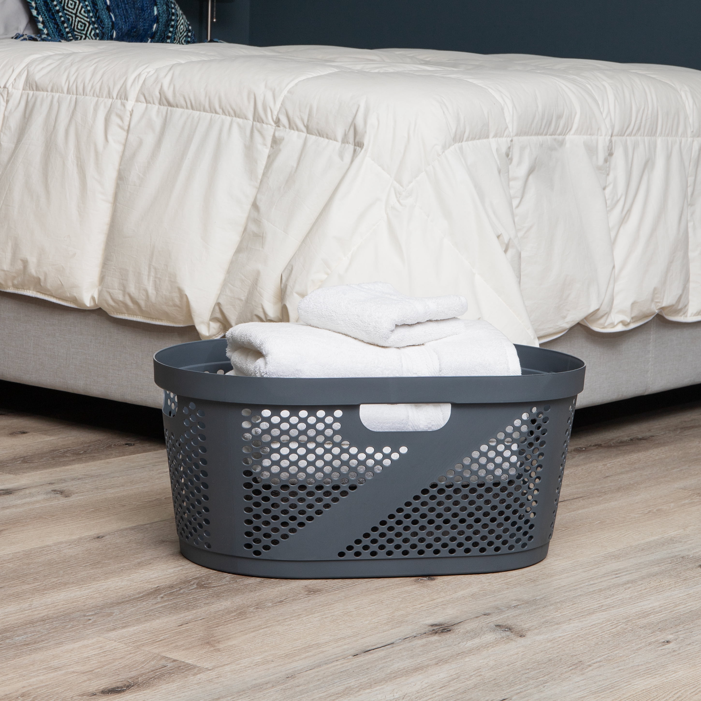 Mind Reader 40L Ventilated Laundry Basket, Lightweight Clothes Hamper with Cutout Handles for Bathrooms and Closets, Plastic, Gray