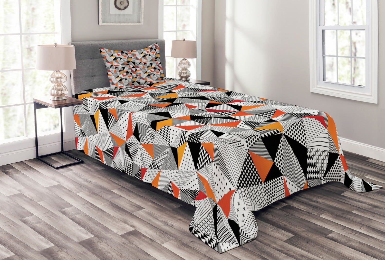 Geometric Bedspread Set, Polygonal Pattern Checkered Design Triangles