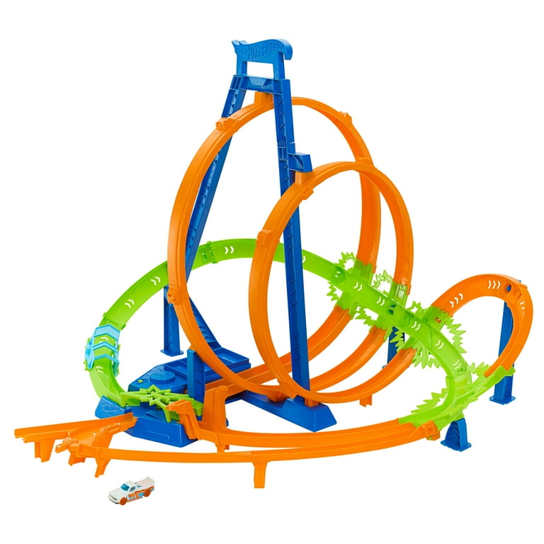 Hot Wheels Epic Crash Dash Track Set with Motorized Booster Hot Wheels Epic Crash Dash Track Set with Motorized Booster